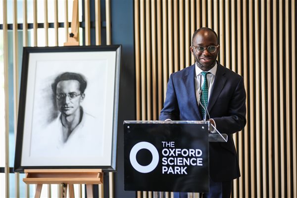 Minister of State Sam Gyimah MP to open Schrödinger Building at The Oxford Science Park